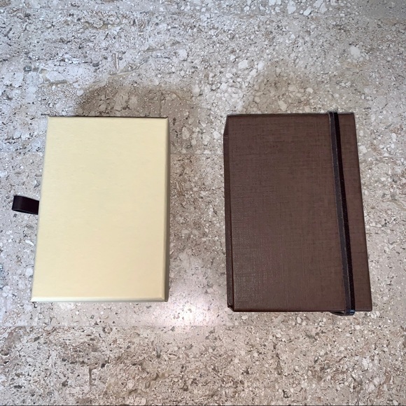 Louis Vuitton Gift & Storage Box - Picture 7 of 7